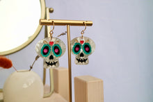 Load image into Gallery viewer, Calaverita - día de los muertos - Sugar Skull
