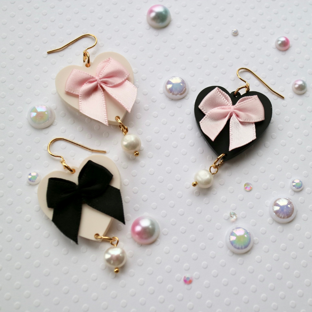 Heart coquette earrings with silk bow
