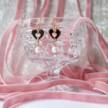 Load image into Gallery viewer, Dainty heart coquette earrings with pearl
