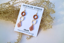 Load image into Gallery viewer, Fall minimalist with triple dainties - rust style
